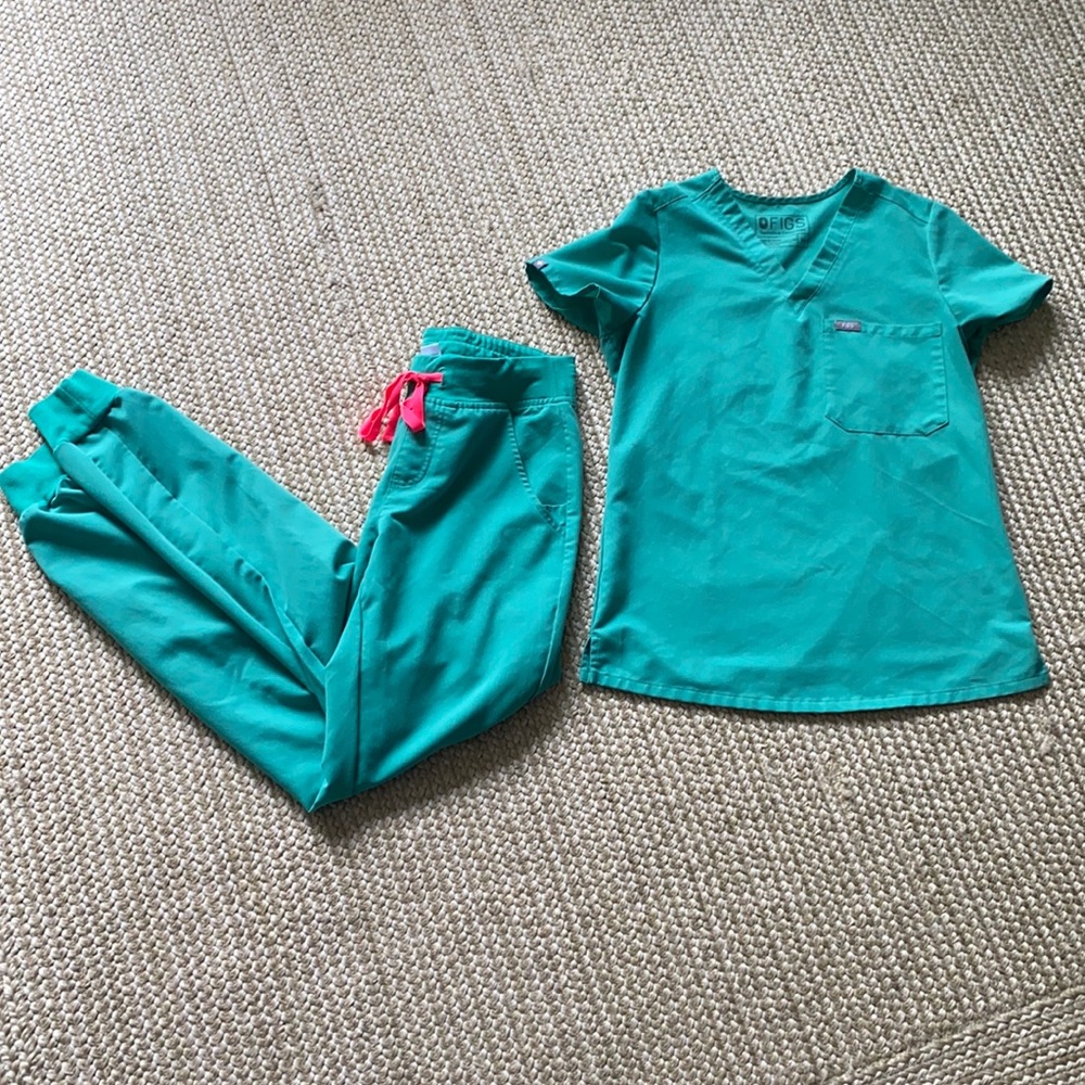 Rare figs surgical green Zamora jogger Catarina